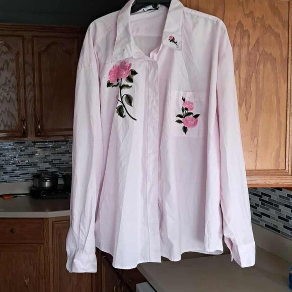 WOMNS TOP SIZE  3X - Picture 1 of 15